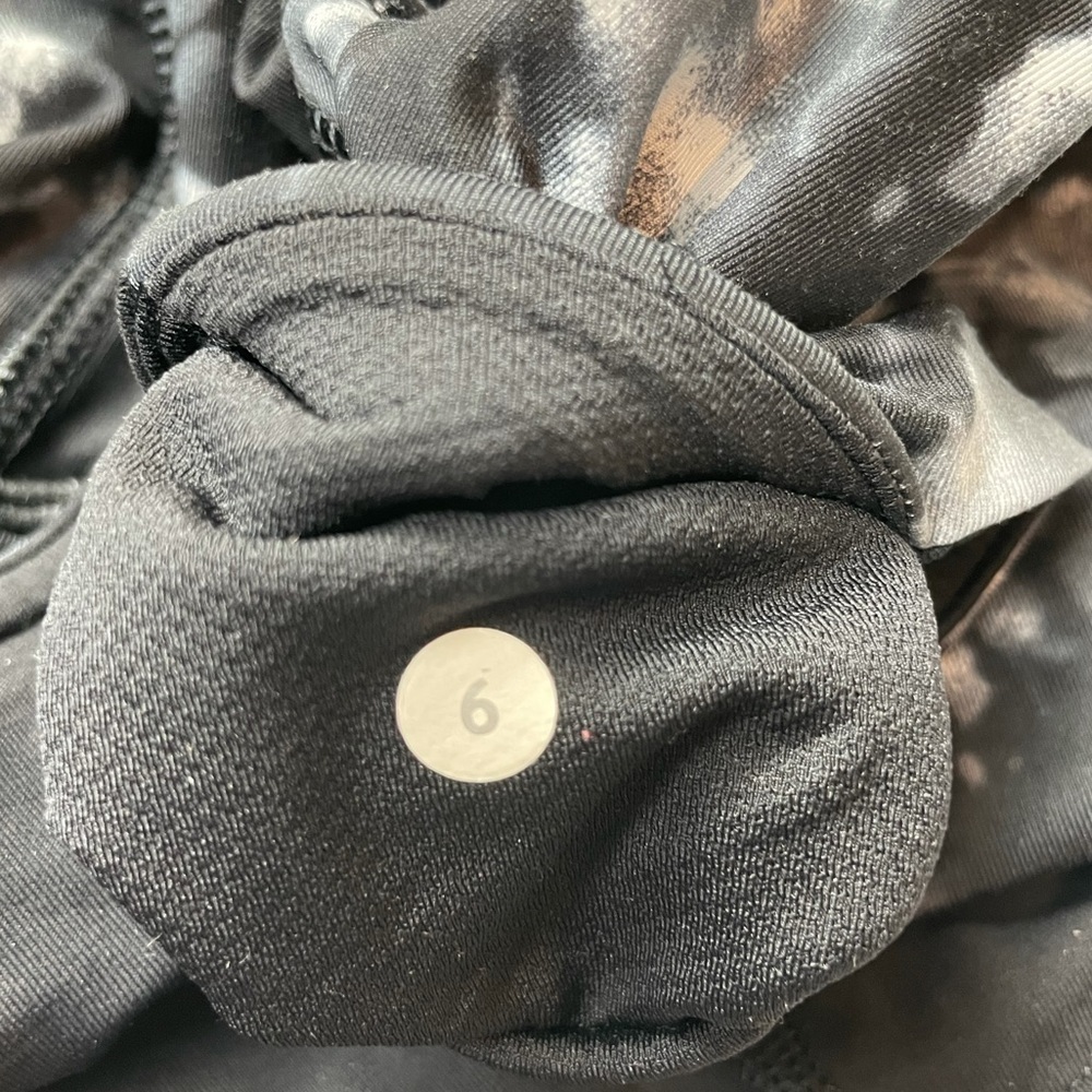 Lululemon Sun Runner Crop Legging Dusk Dye Black - Picture 5 of 7